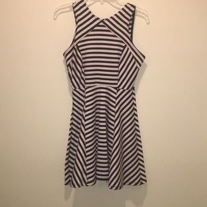 Medium Black and Tan dress